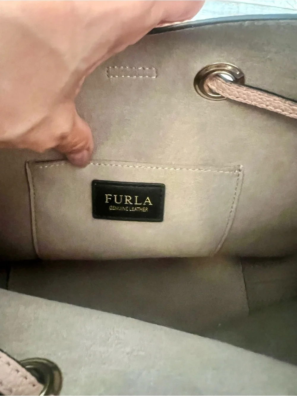 Furla Genuine Leather Drawstring Bucket Bag – Blush Pink Crossbody & Top Handle